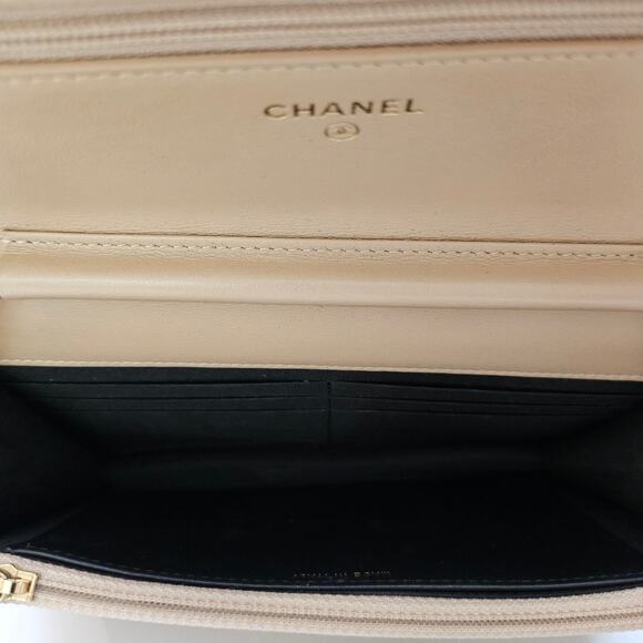 Chanel Caviar Quilted CC Filigree Wallet On Chain WOC Black Tan - Picture 5 of 11